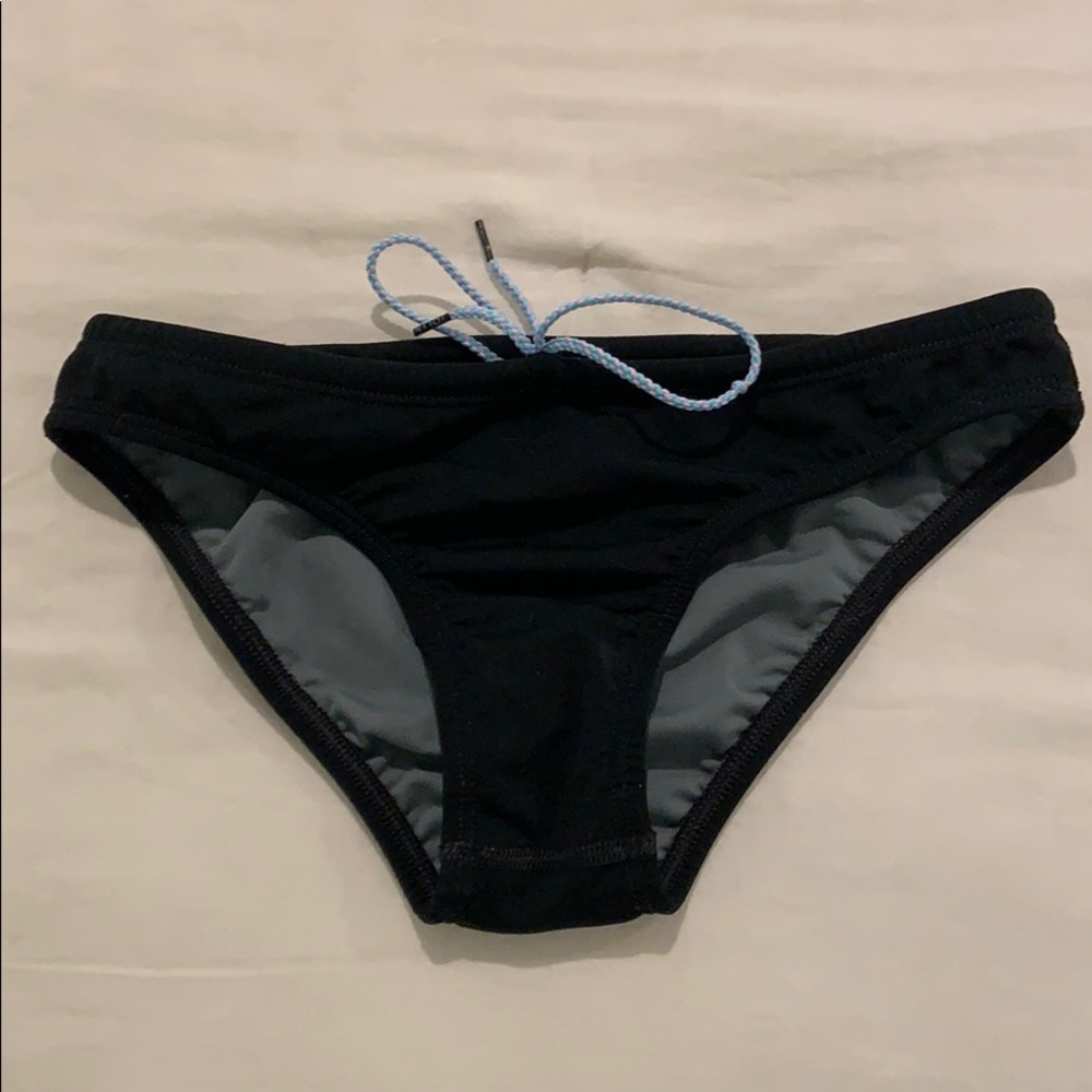 black jolyn andy bottoms